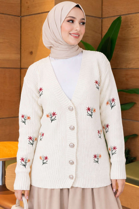 Chaqueta De Punto Beige Con Bordados Florales Y Botones