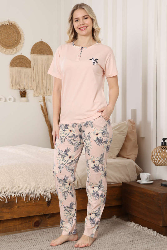 Conjunto de pijama de manga corta con bordado de flores color coral suave