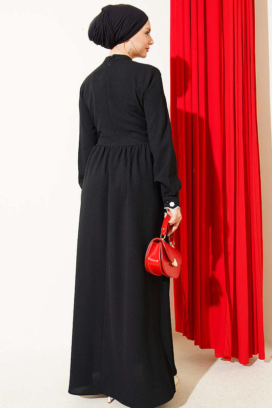 Kleid mit Blumenstickerei und Cape, Schwarz