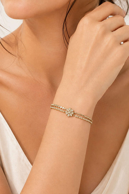 Pulsera Dorada Con Flores Y Piedras