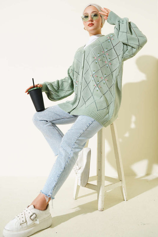 كارديجان محبوك بنقشة البقلاوة الزهرية، أخضر فاتح