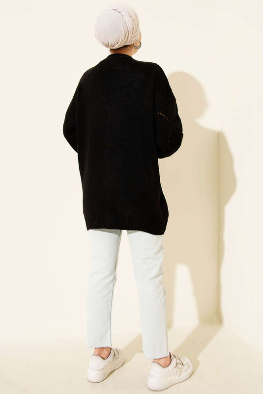 Schwarzer Strick-Cardigan Mit Blumenmuster