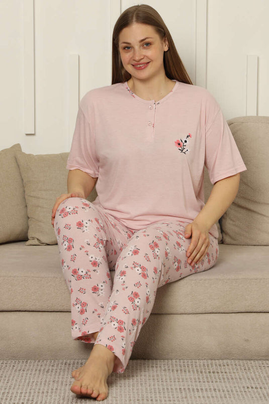 Pyjama-Set aus Viskose mit Blumenmuster und kurzen Ärmeln in Übergröße, puderfarben