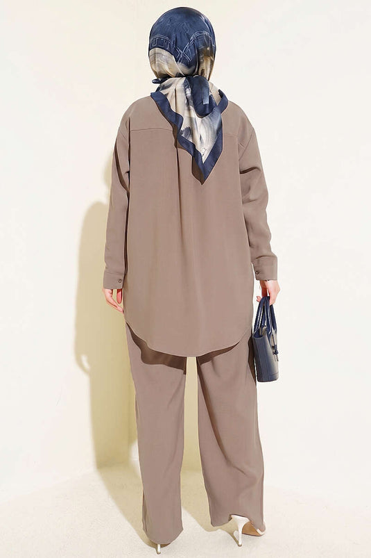 Completo Basic Due Pezzi con Tasche Beige