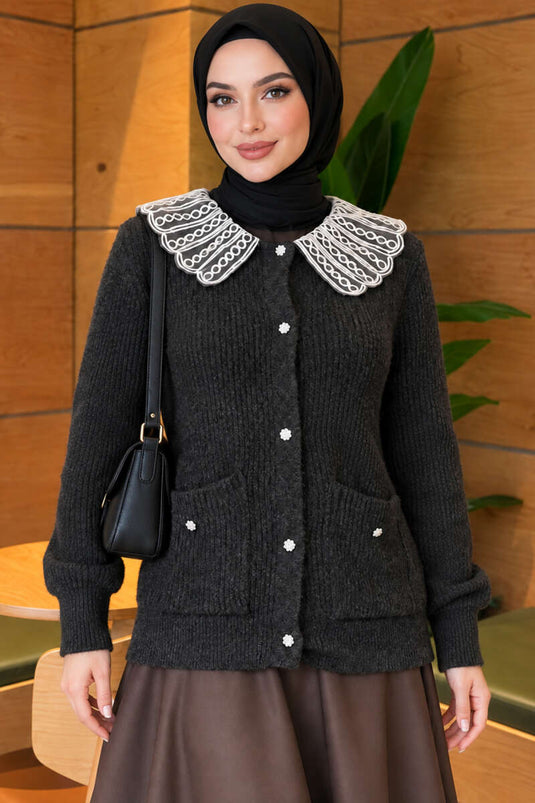 Fitted Knit Cardigan With Double Pockets And Lace Collar In Smoke Grey