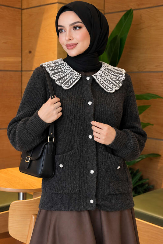 Fitted Knit Cardigan With Double Pockets And Lace Collar In Smoke Grey