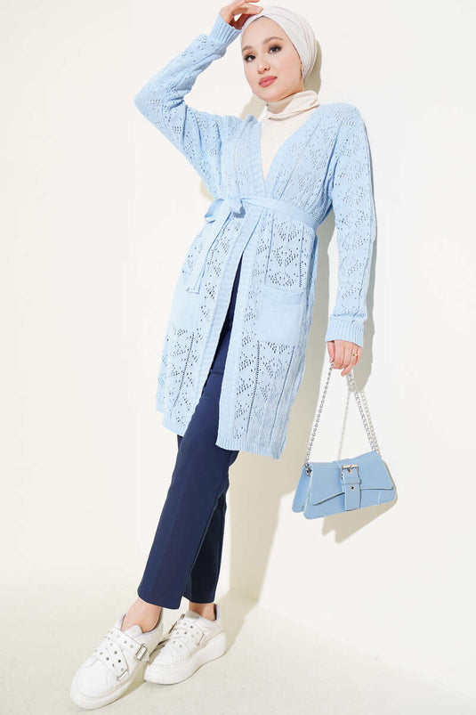 Cardigan en tricot perforé à double poche et ceinture bleu