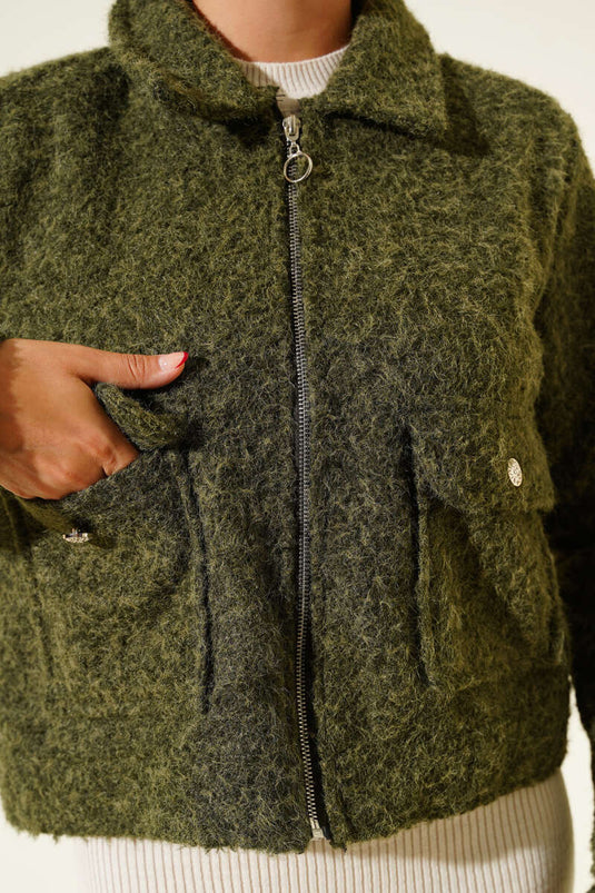 Giacca corta con doppia tasca e cerniera color cachi