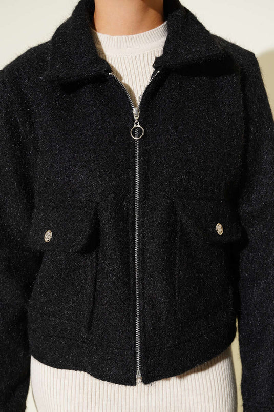 Veste courte zippée à double poche noire