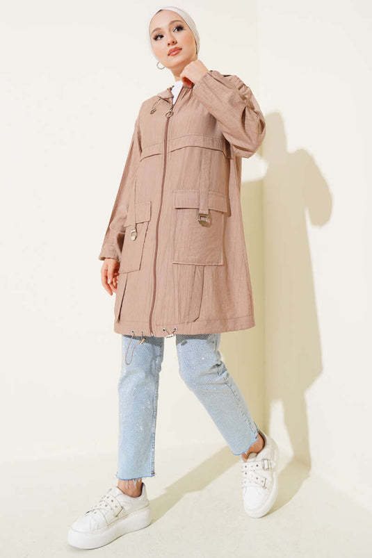 جاكيت لاتيه بغطاء رأس وجيبين