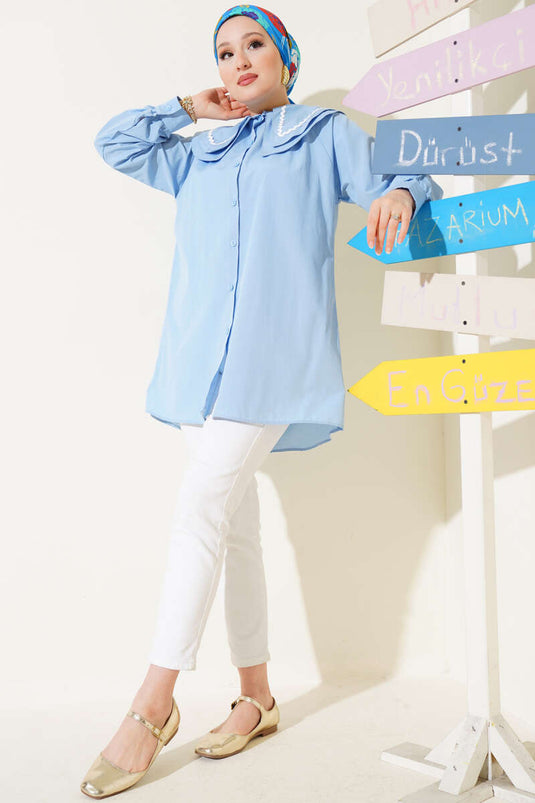 Doppelt marineblaues Hemd mit Zickzackmuster und Kragen