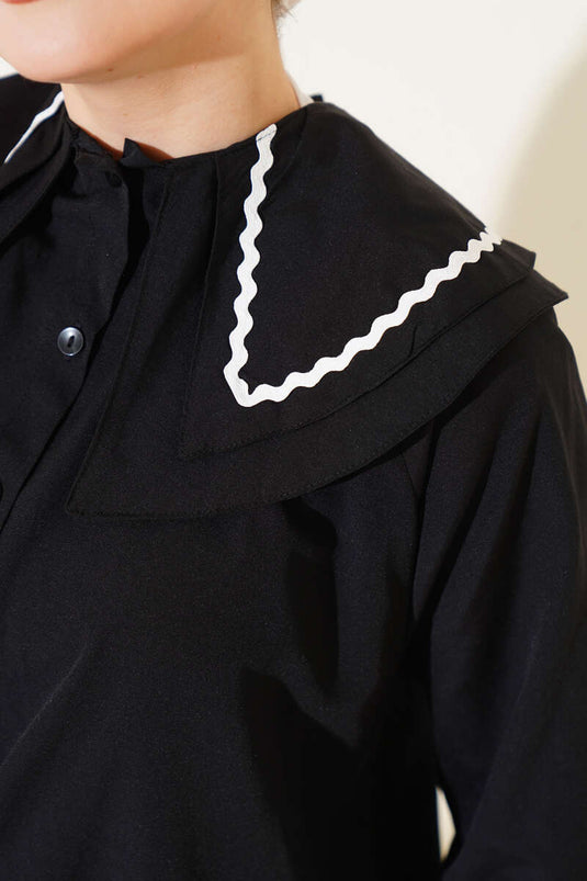 قميص متعرج ذو ياقة مزدوجة باللون الأزرق الداكن، أسود