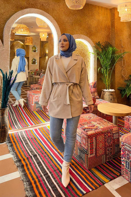 Trench-coat court doublé à double boutonnage pierre