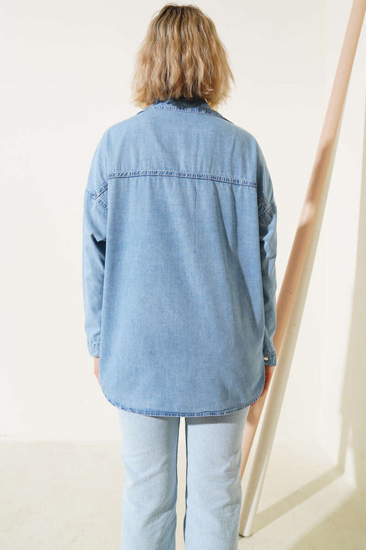 Chemise en jean basique bleue à double poche poitrine