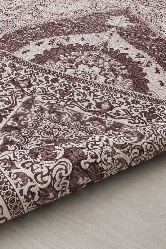 Beidseitig gemusterter Kilim in Bordeaux