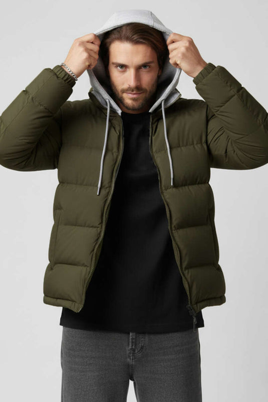 جاكيت رجالي منفوخ بغطاء رأس قابل للفصل، لون كاكي