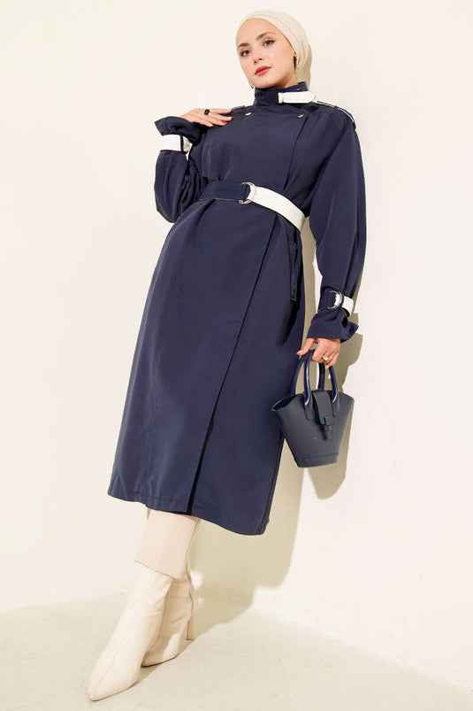 Trenchcoat aus Leder mit Druckknöpfen in Marineblau