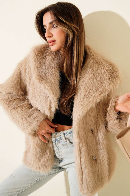 Manteau de fourrure à boutons-pression Latte