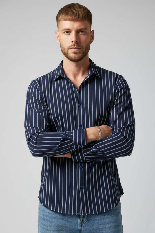 Chemise pour homme à rayures avec poignets à revers bleu marine