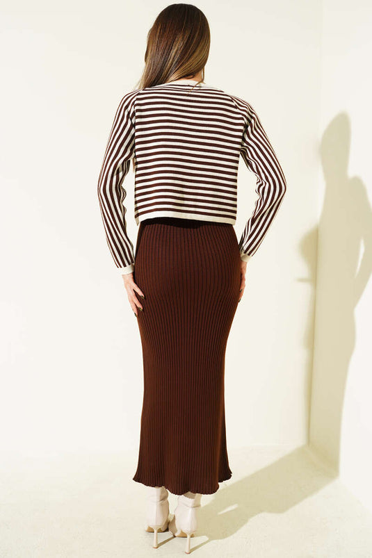 طقم بوليرو مخطط من قطعتين، بني