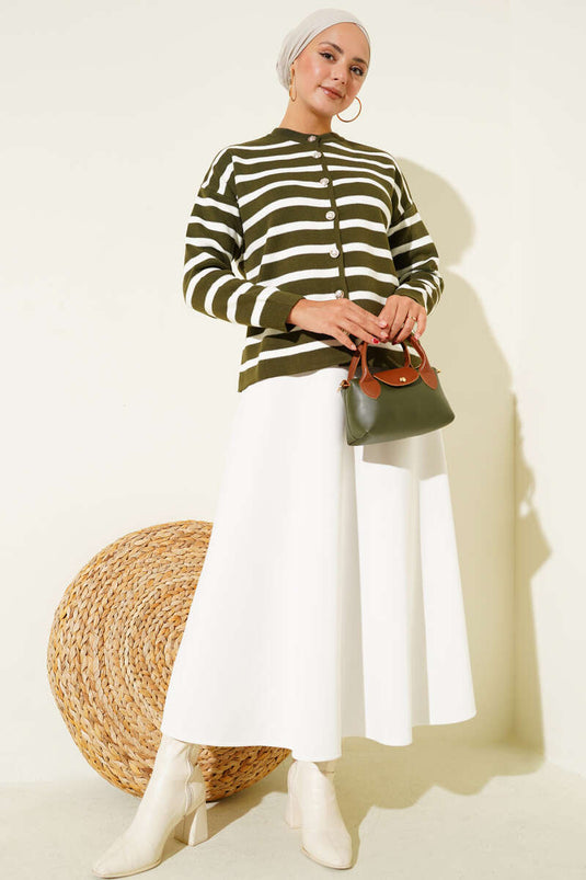 Cardigan court en maille à rayures et boutons, kaki