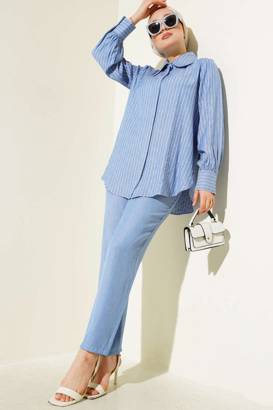 طقم تونيك مخطط بأزرار مخفية من قطعتين باللون الأزرق