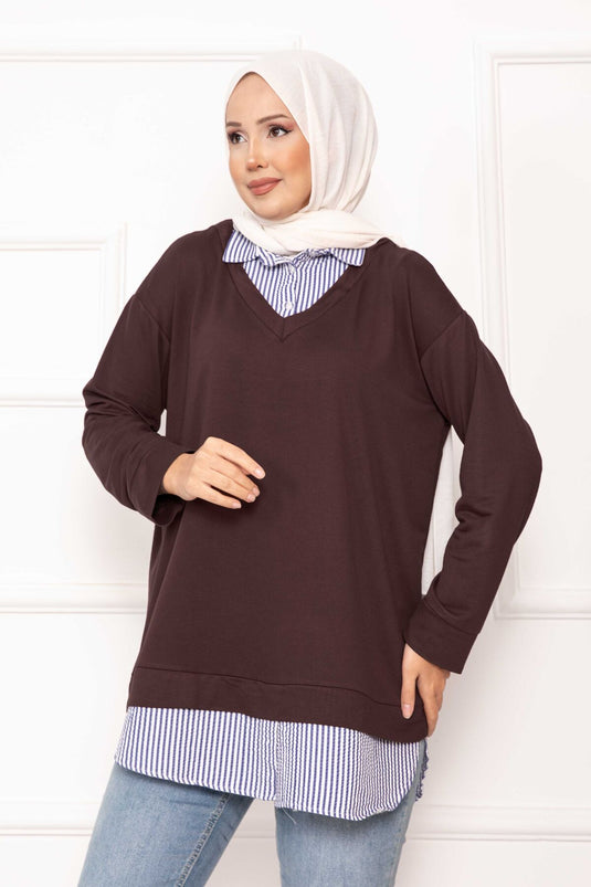 قميص مخطط مزين بقميص بني