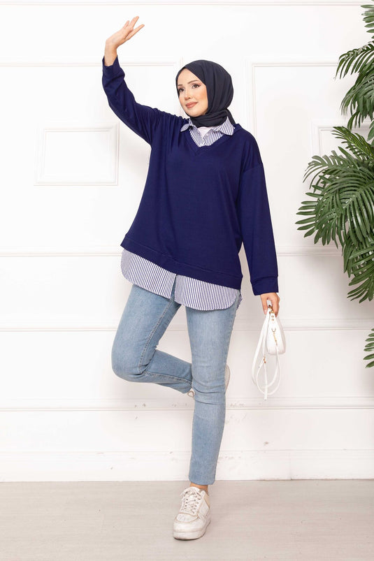 قميص مخطط مزين بسترة زرقاء داكنة