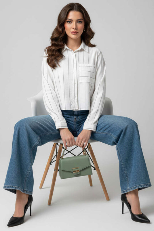 Chemise courte à manches rayées plissées blanc gris