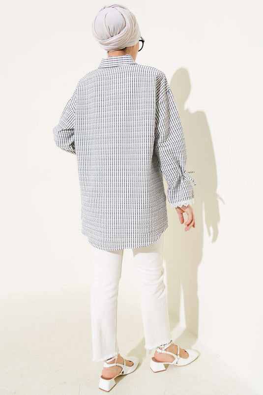 Striped Tunneled Sleeve Seersucker Shirt Black