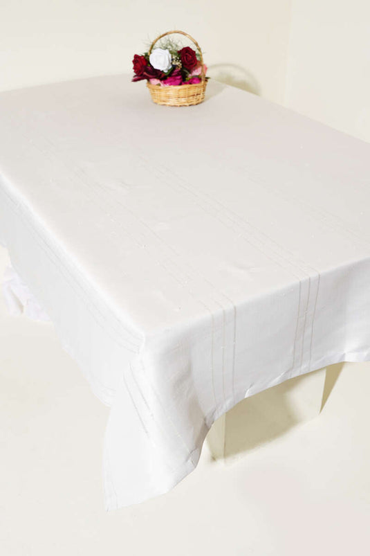 Gestreept tafelkleed grijs