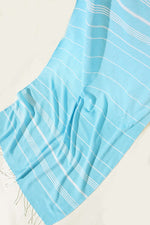 Fouta de plage rayée bleu glace