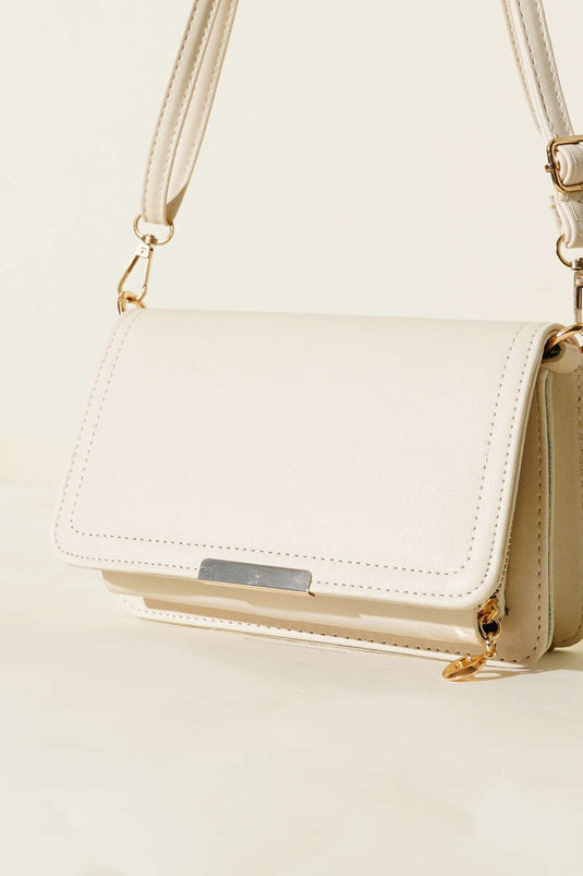 Sac à main crème, détail portefeuille