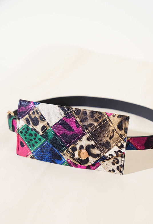 Ensemble fin de 4 ceintures avec portefeuille