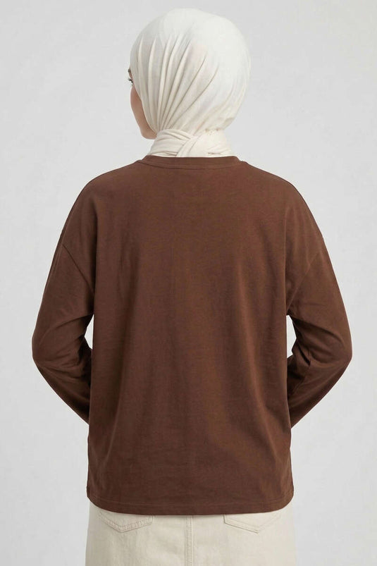 Tunique marron avec logo D et motif cœur