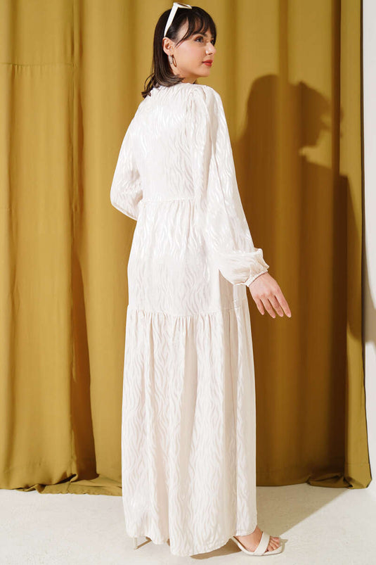 فستان جاكار بنمط موجة من الحجر