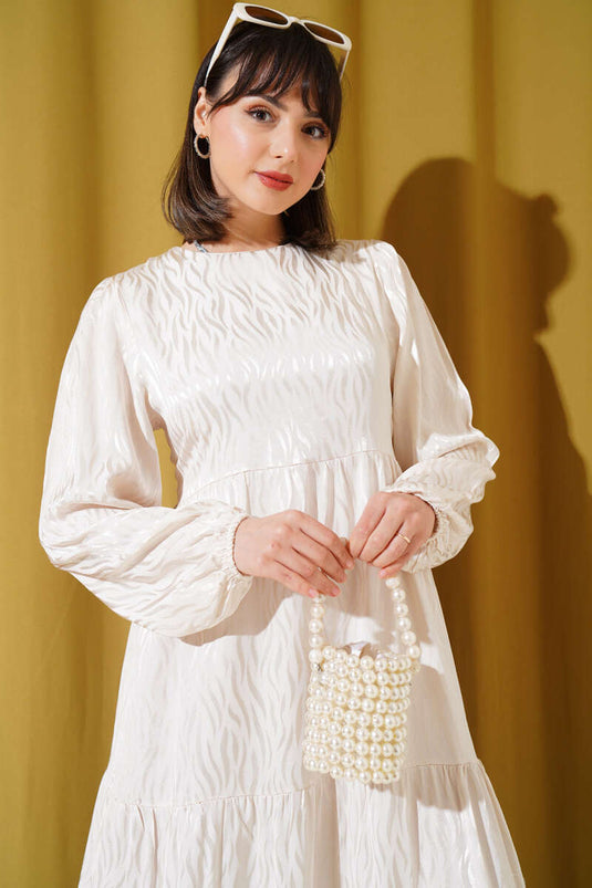 فستان جاكار بنمط موجة من الحجر