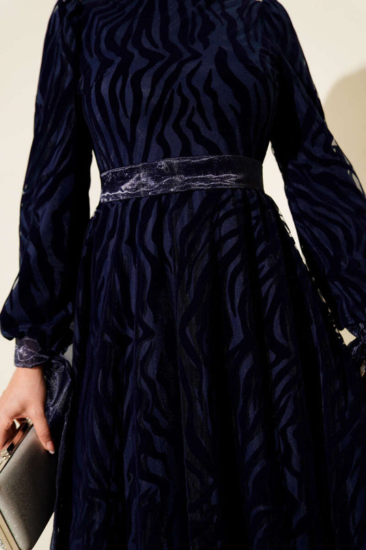 Wave Pattern Tulle Belt Evening Dress Navy Blue