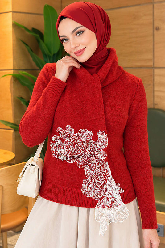 Pull En Maille Rouge À Détails En Dentelle