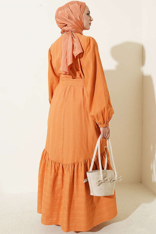Oranges Kleid Mit Spitzen-Details Und Elastischen Bündchen