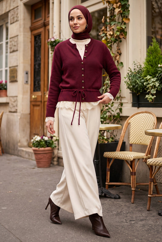 Bordeaux Gebreide Vest Met Knopen En Kantdetails