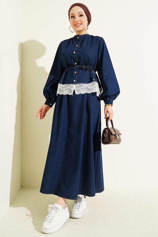 Ensemble deux pièces en jean avec jupe à détails en dentelle bleu marine