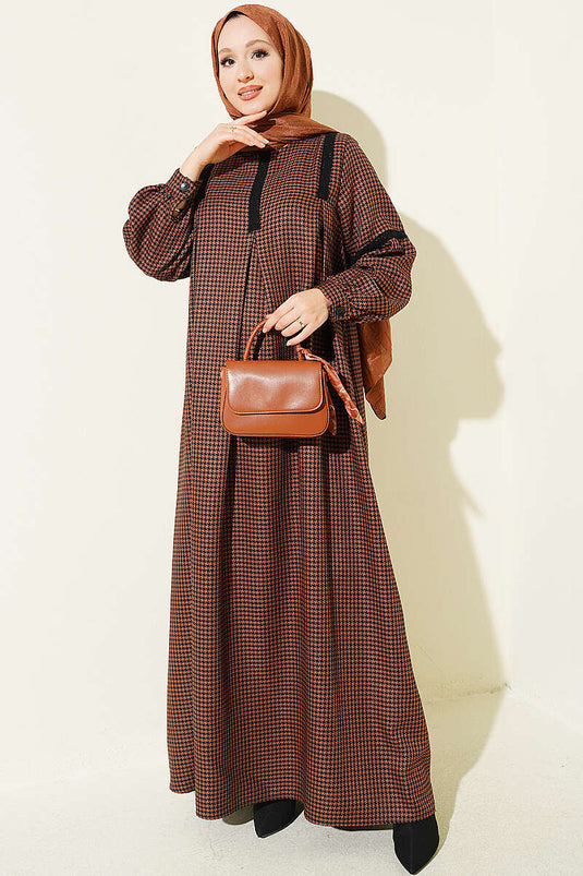 Robe Fair Isle En Dentelle Marron