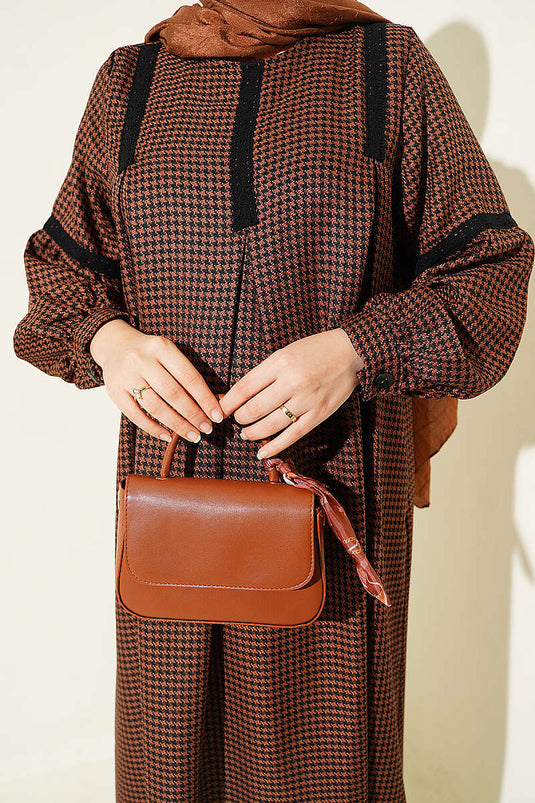 Robe Fair Isle En Dentelle Marron