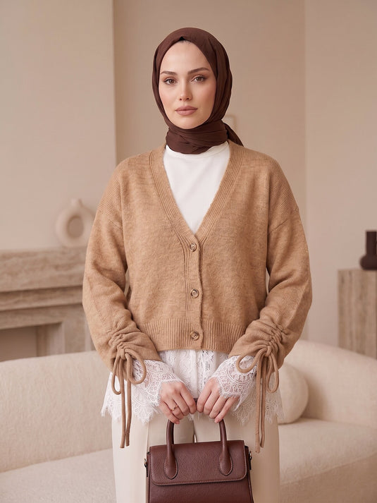 Dantel Detaylı Kolları Bağlamalı Triko Hırka Camel