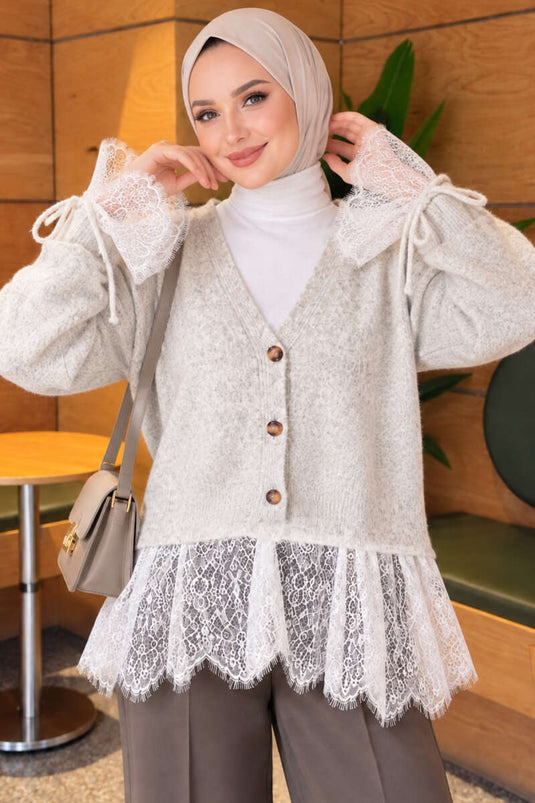 Grijze Gebreide Cardigan Met Kantdetails En Ruchesleeën