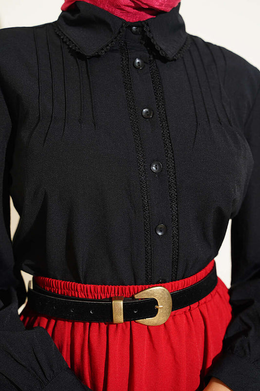 Chemise Courte Noire À Détails En Dentelle