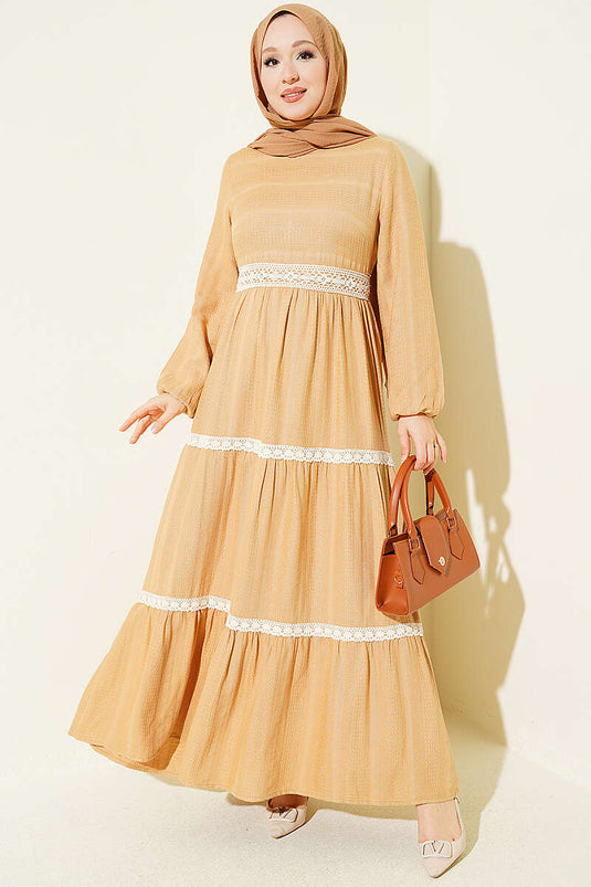 Robe Jaune Moutarde À Dentelle