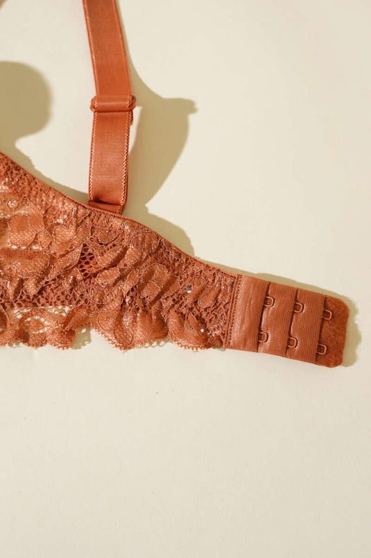 Soutien-gorge à armatures en dentelle et cuivre