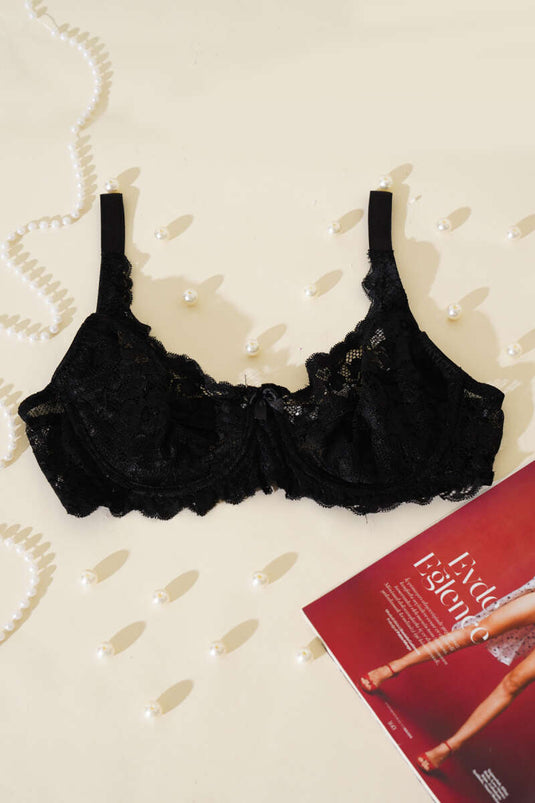 Soutien-gorge à armatures en dentelle noire